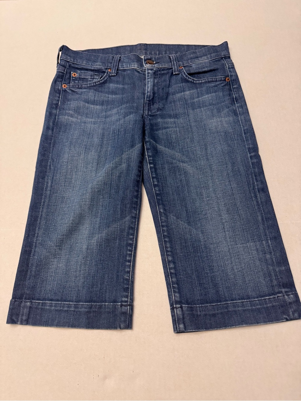 7 For All Mankind Women’s Dojo Denim Bermuda Knee Length Shorts Size 27